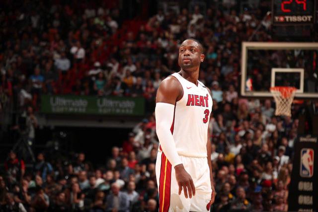 不在状态！郭艾伦正负值全队最低 昨日仍阳性