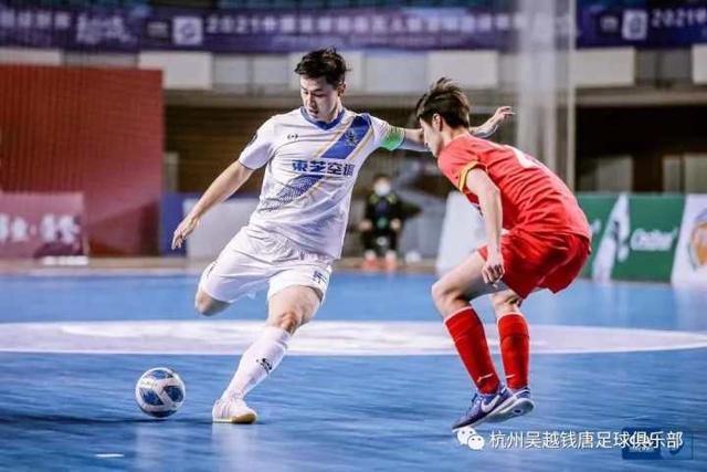 斯洛特：球迷对我们非常重要 祝他们圣诞快乐